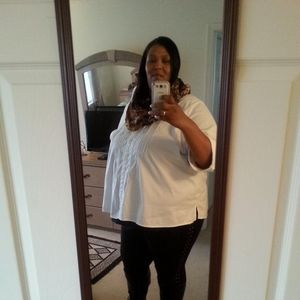 Meet your Posher, Stacy